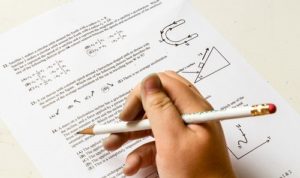 モントリオールに来て2か月経過、小学校の学習サポートが大変|ケベック州子連れ留学